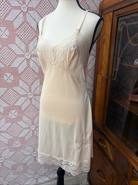 Other - Vintage Ivory Lace Slip Dress Sz sm